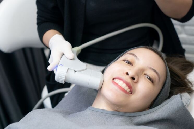 HIFU Facelift: Prep and aftercare 1 HIFU Facelift on Female Face